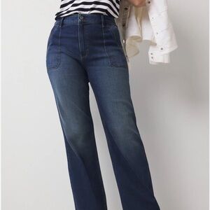 White House Black Market Everyday Denim wide leg jean Extra High Rise Sz 8 Long